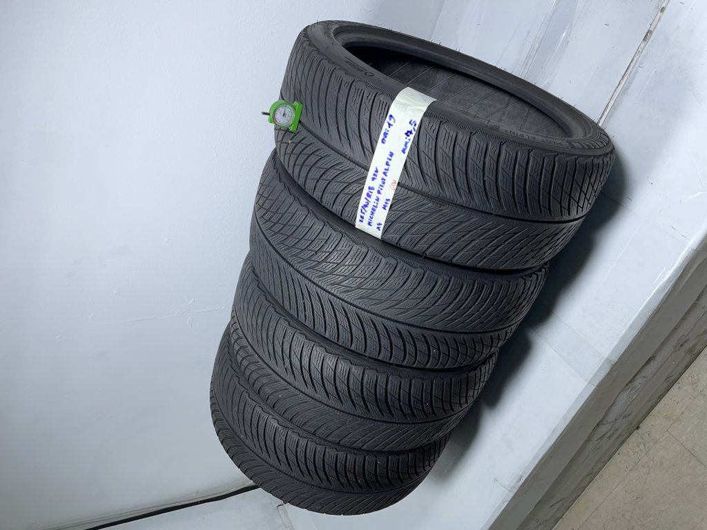 MICHELIN PILOT ALPIN 225/90 R18 92V INVERNALE