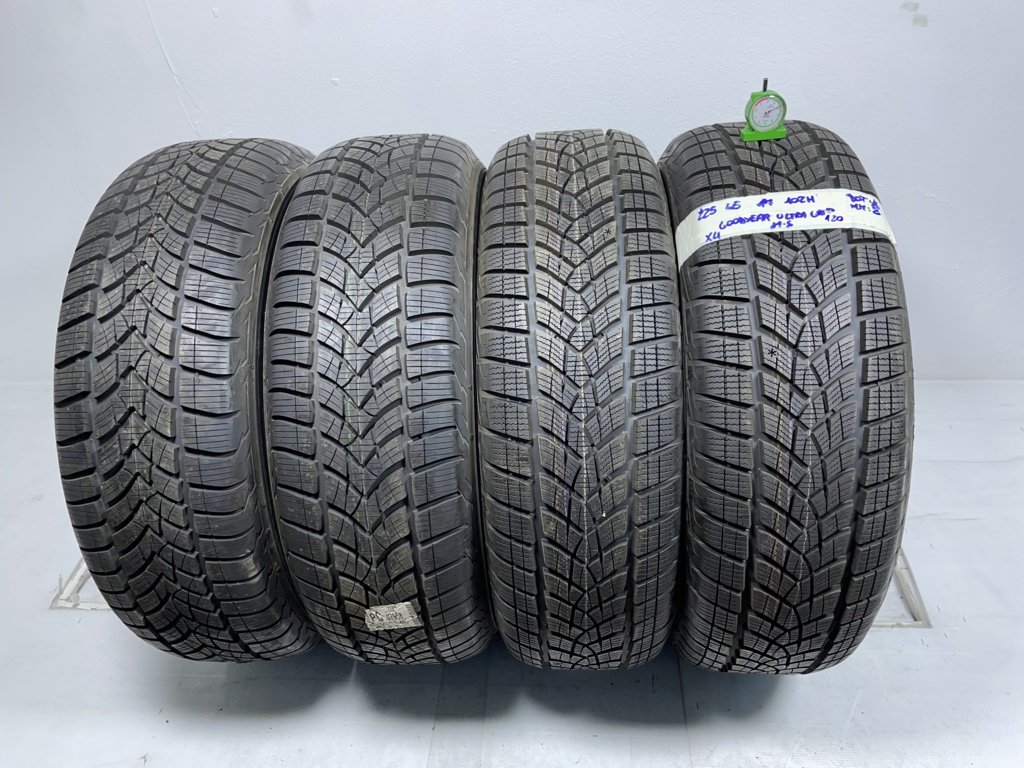 GOODYEAR ultragrip 225/45 R17 102H INVERNALE