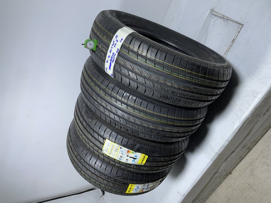 DEBICA presto 235/70 R16 106H ESTIVA
