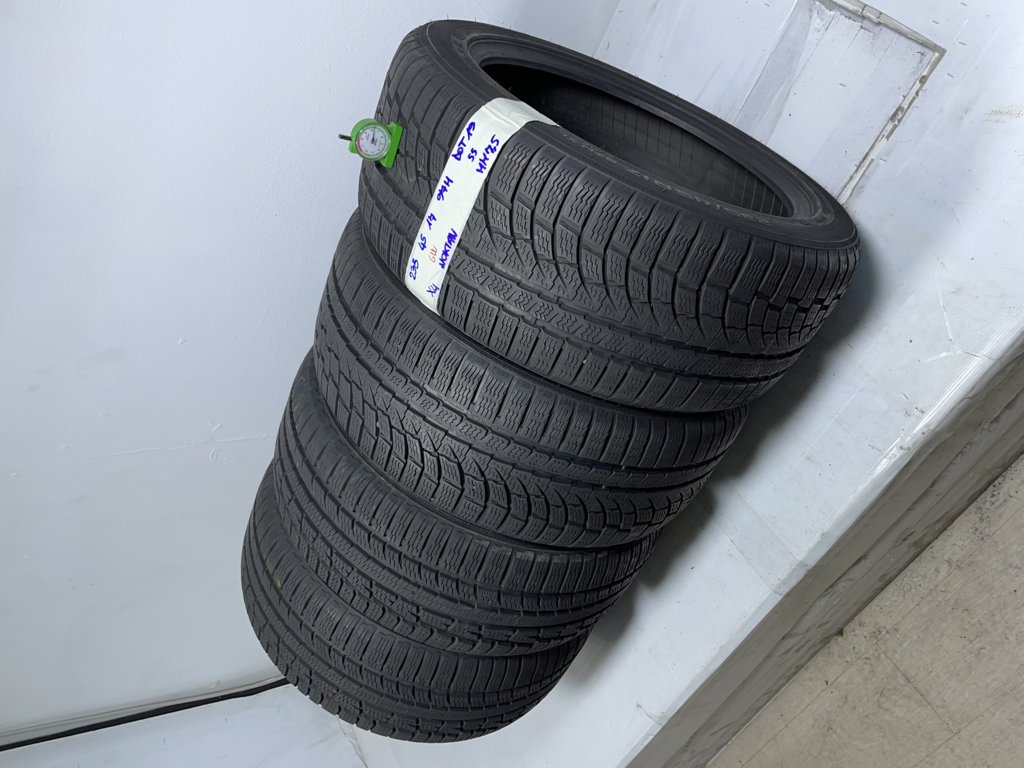 NOKIAN TIRES 235/45 R17 97H INVERNALE