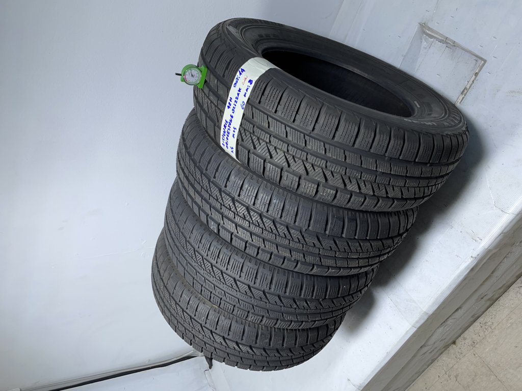 BRIDGESTONE BLIZZAK 215/65 R16 98H INVERNALE