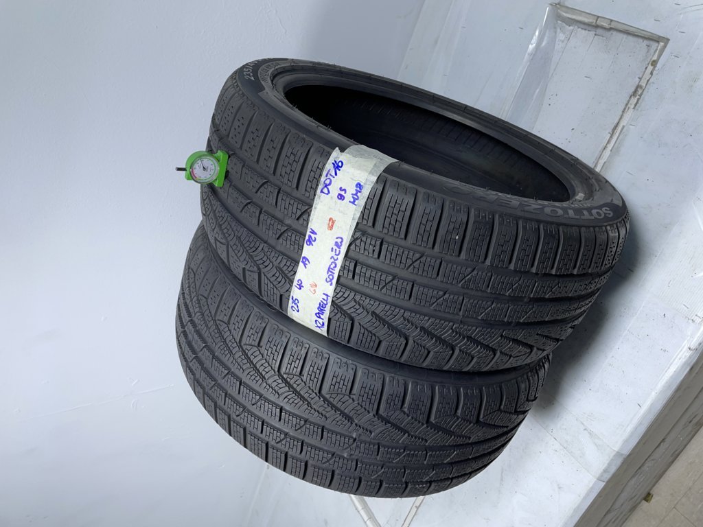 PIRELLI SOTTOZERO 235/40 R19 92V INVERNALE