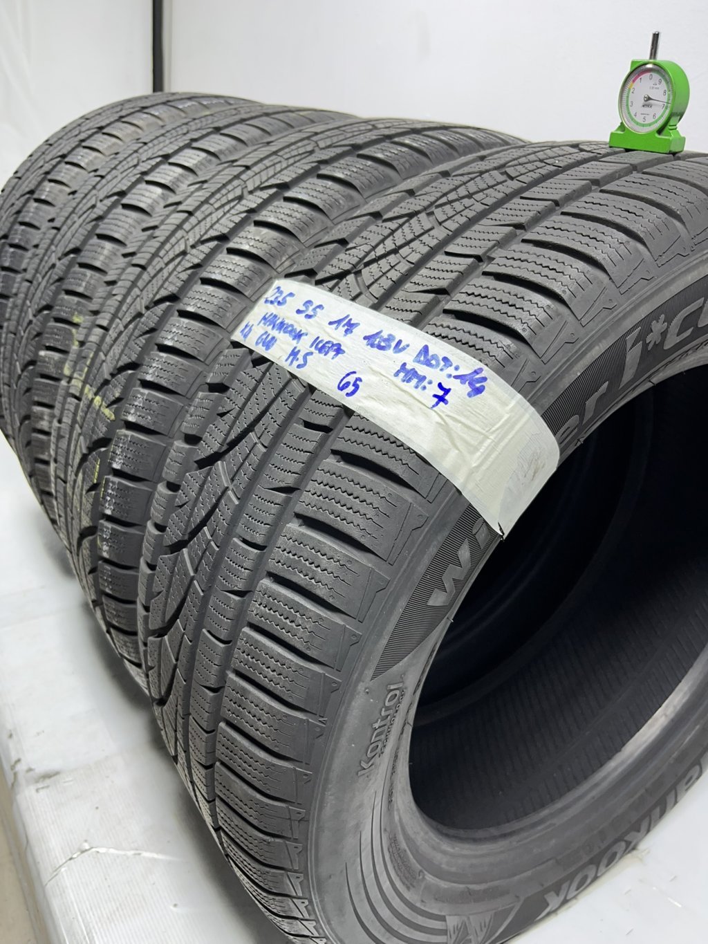 HANKOOK icept 235/55 R17 103Y INVERNALE
