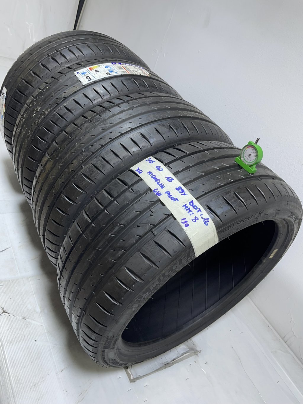 MICHELIN PILOT 215/40 R18 89Y ESTIVA