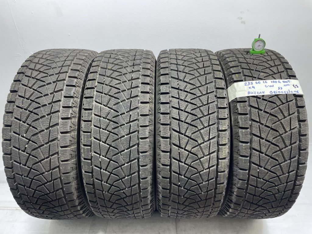 BRIDGESTONE BLIZZAK 235/60 R16 100Q INVERNALE
