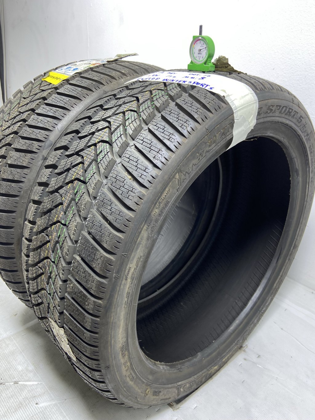 DUNLOP WINTER  235/40 R19 96V INVERNALE