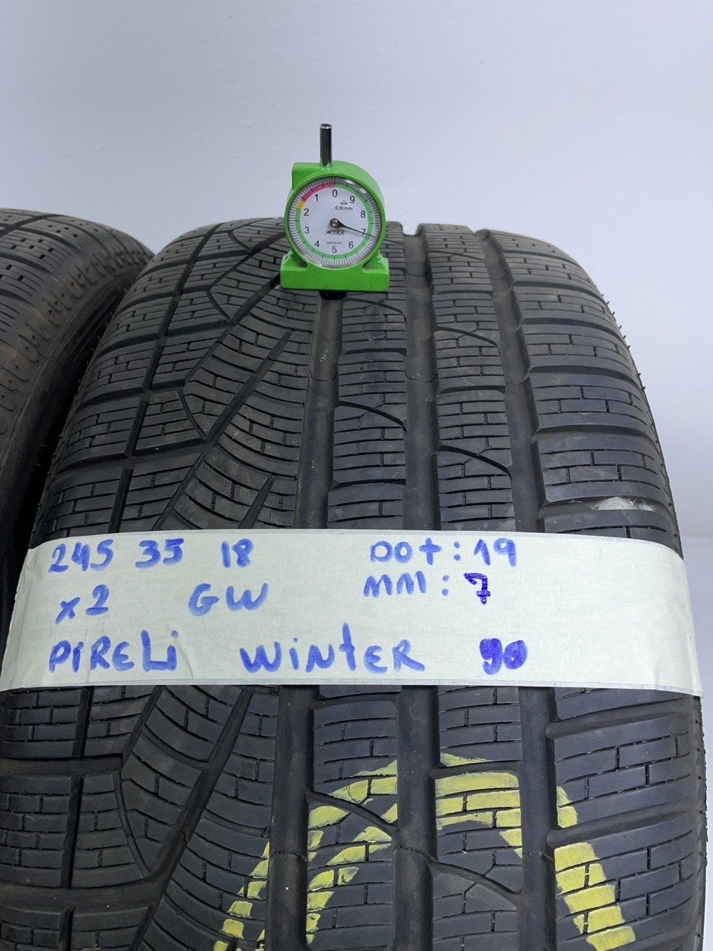 PIRELLI WINTER 245/35 R18 92V INVERNALE