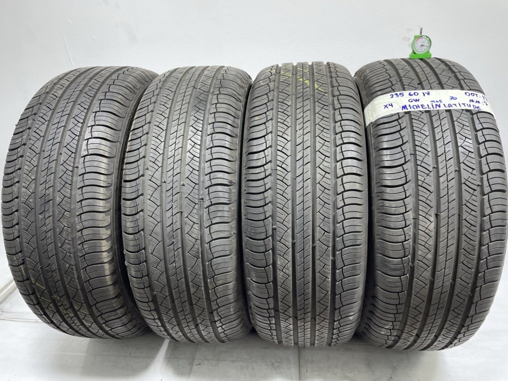 MICHELIN LATITUDE 235/60 R18 107H QUATTRO STAGIONI
