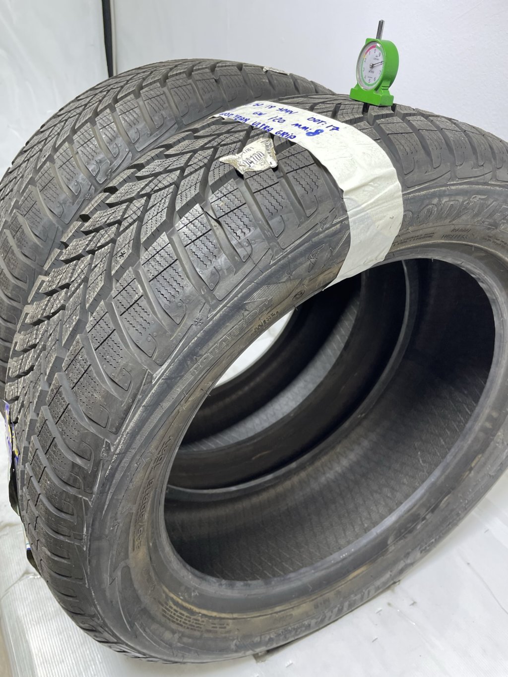 GOODYEAR ULTRAGRIP 245/50 R18 104V INVERNALE