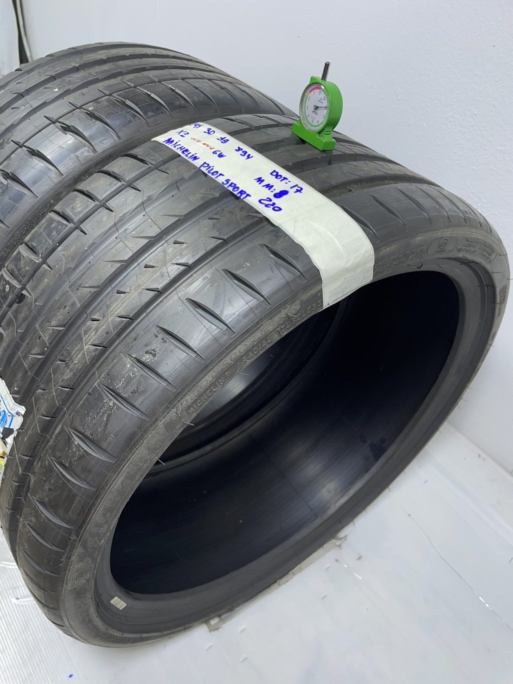 MICHELIN PILOT SPORT 245/30 R19 89Y ESTIVA