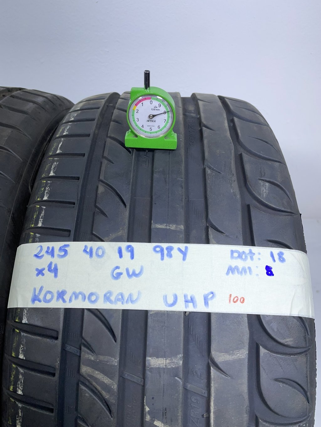 KORMORAN uhp 245/40 R19 98Y ESTIVA
