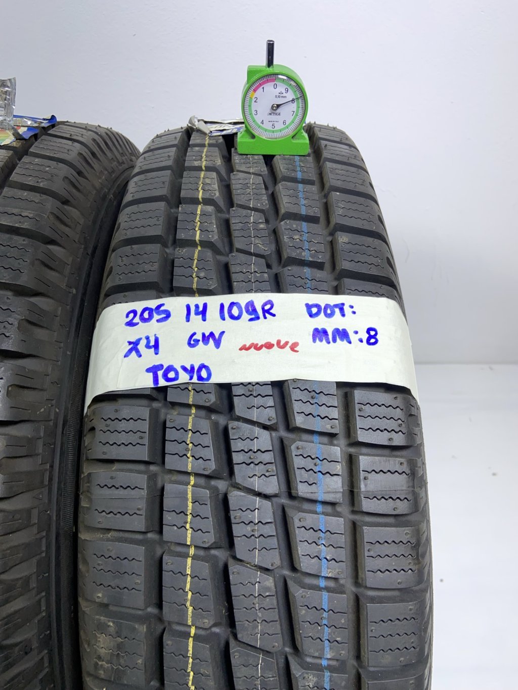 TOYO TOYO 205/80 R14 109R INVERNALE