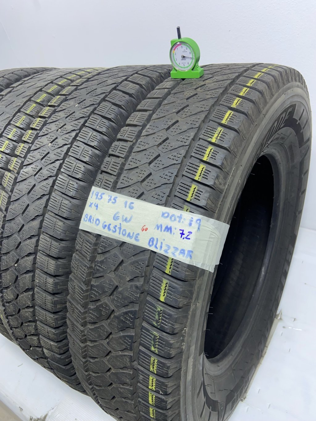 BRIDGESTONE BLIZZAK 195/75 R16 *G INVERNALE