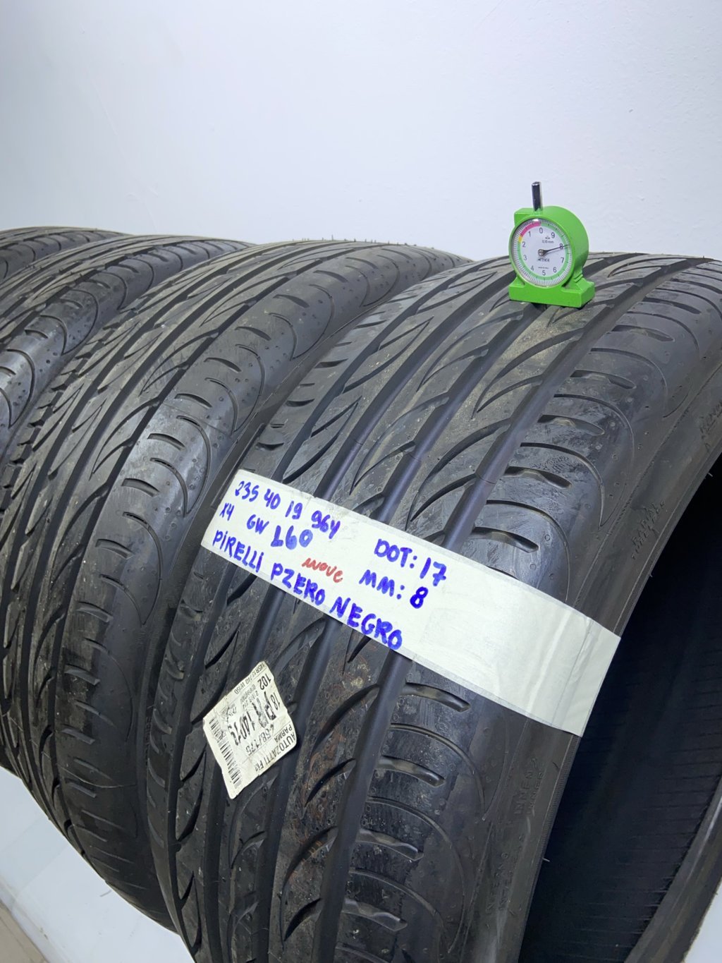 PIRELLI PZERO  235/40 R19 96Y ESTIVA