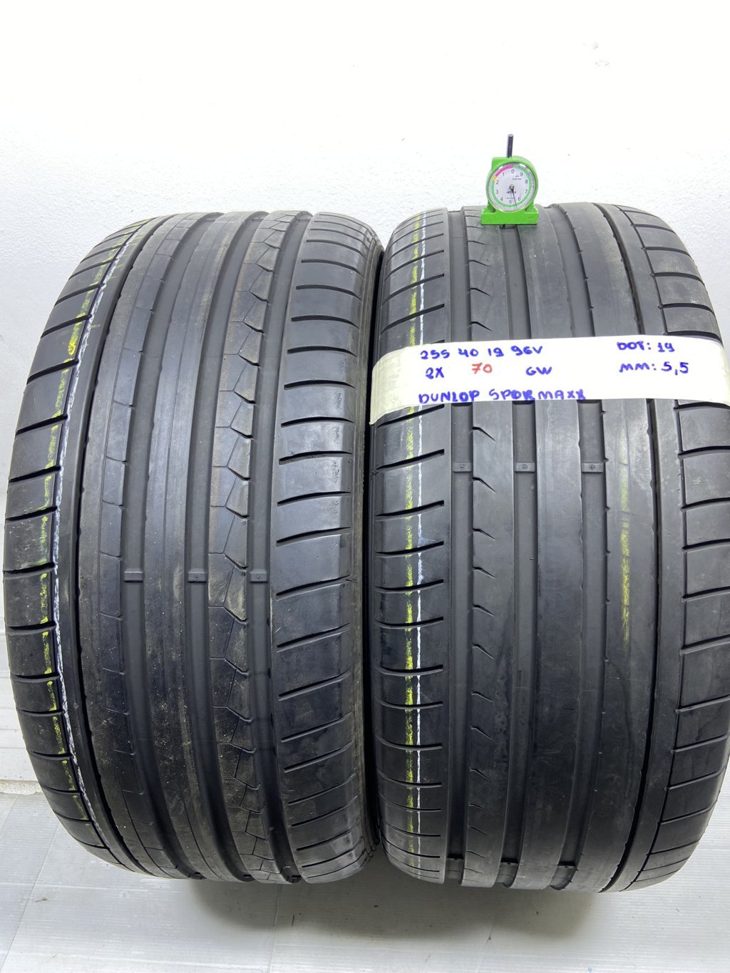 DUNLOP SPORMAXX 255/40 R19 96V ESTIVA