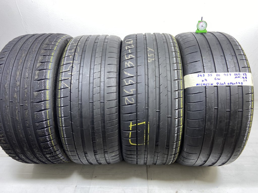 MICHELIN P. SPORT 245/35 R20 95Y ESTIVA