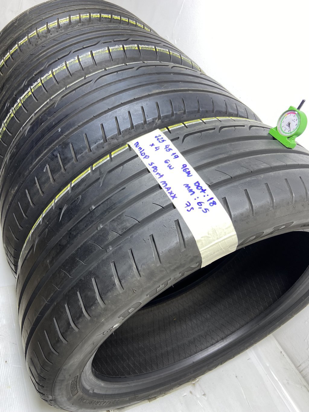 DUNLOP S. MAXX 225/45 R19 96W ESTIVA