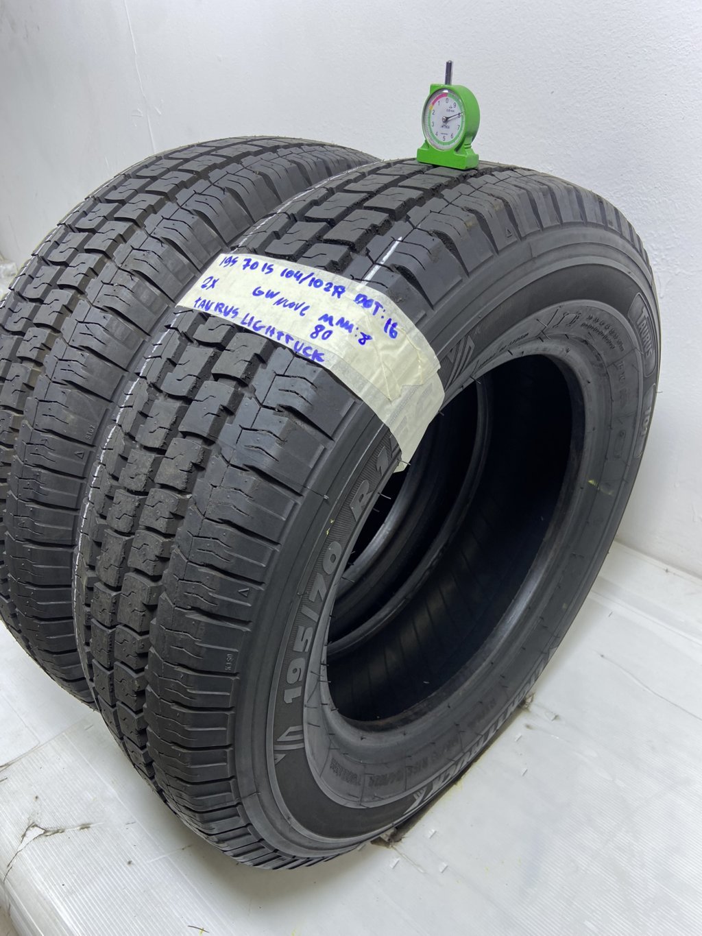 TAURUS L. 195/70 R15 104R INVERNALE