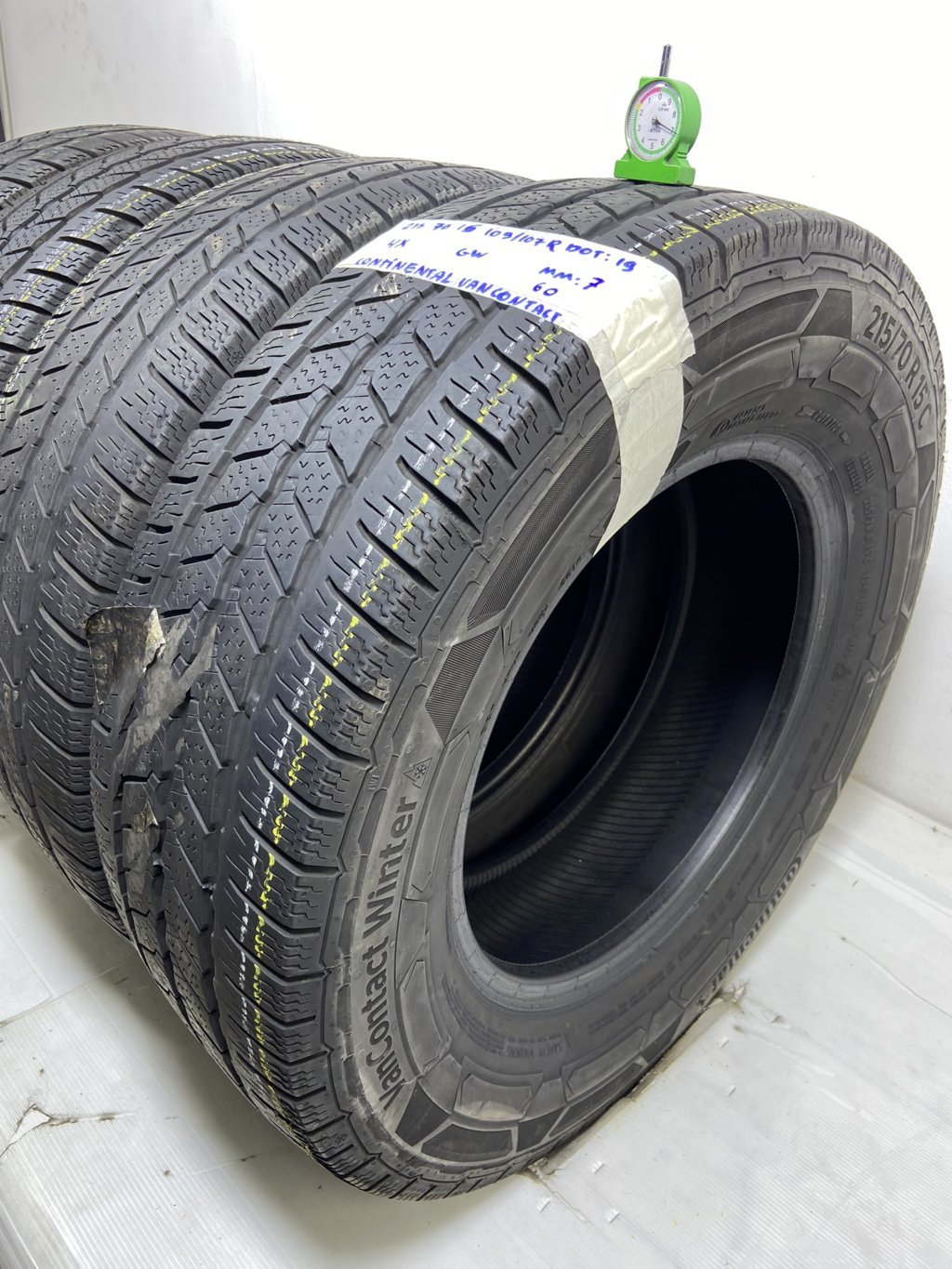 CONTINENTAL V. 215/70 R15 109R INVERNALE