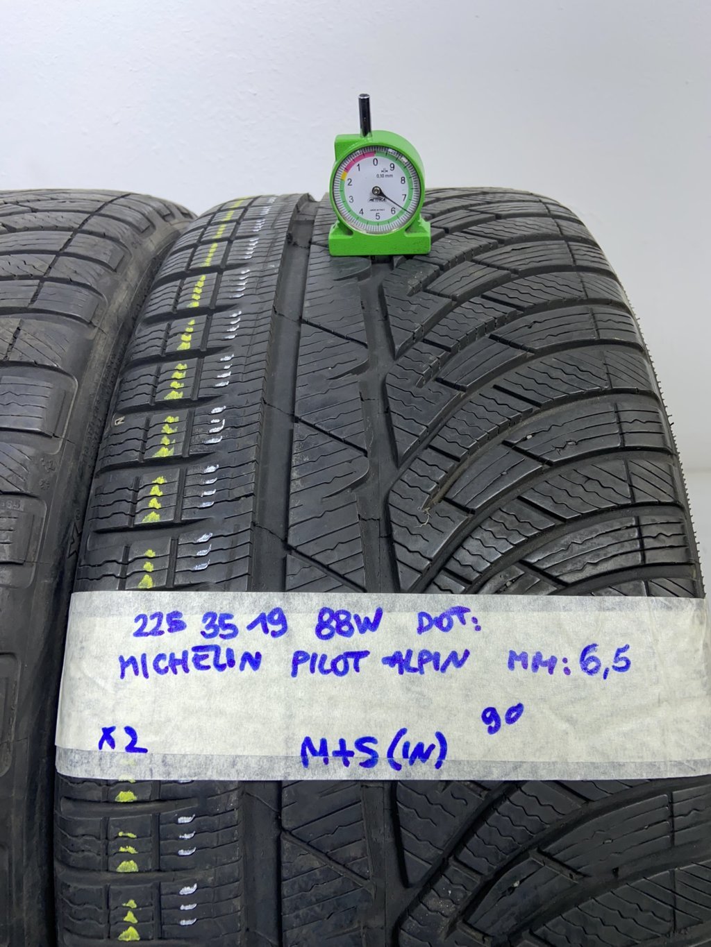 MICHELIN P. A. 225/35 R19 88W INVERNALE