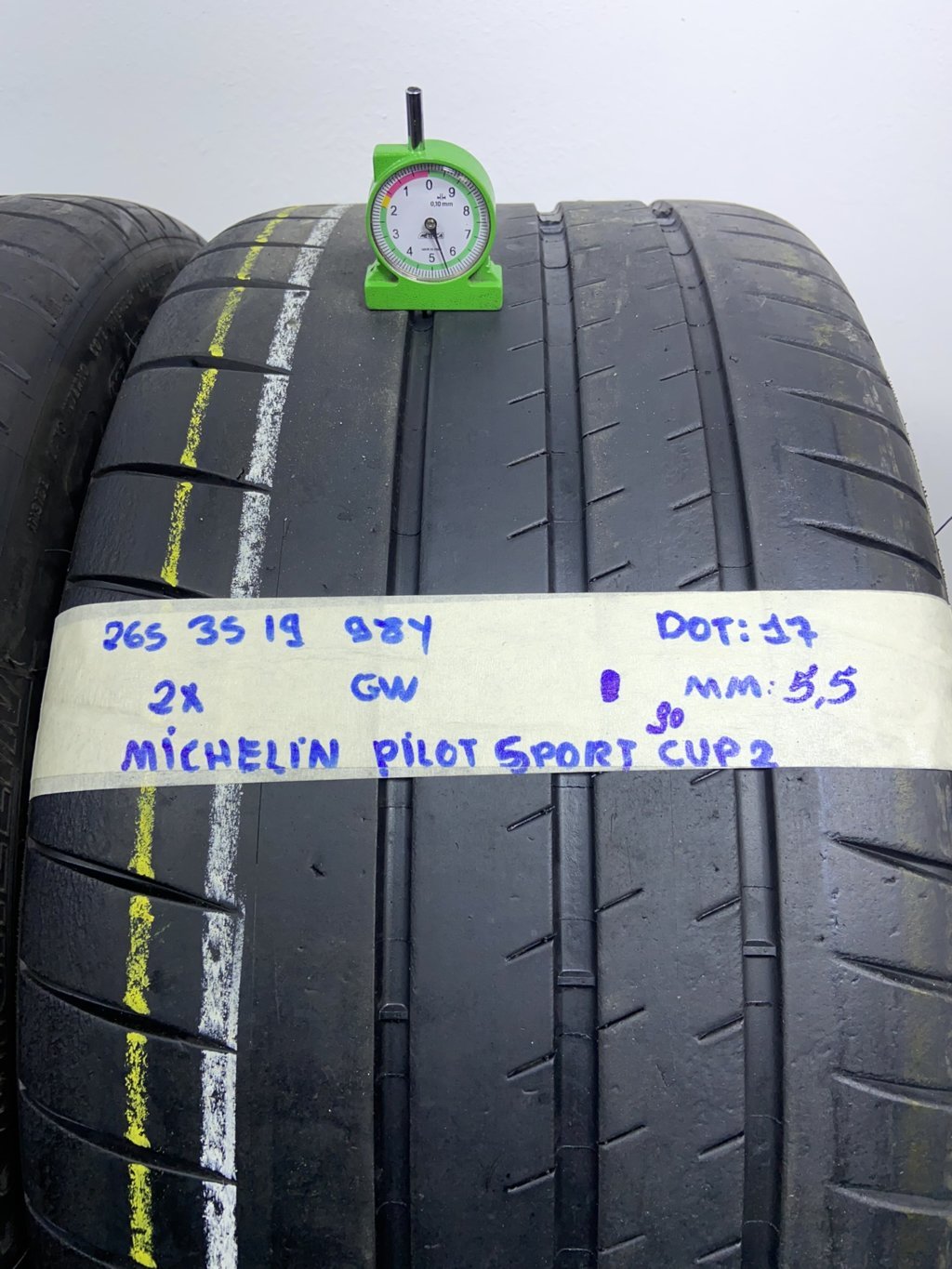 MICHELIN P. 265/35 R19 98Y ESTIVA