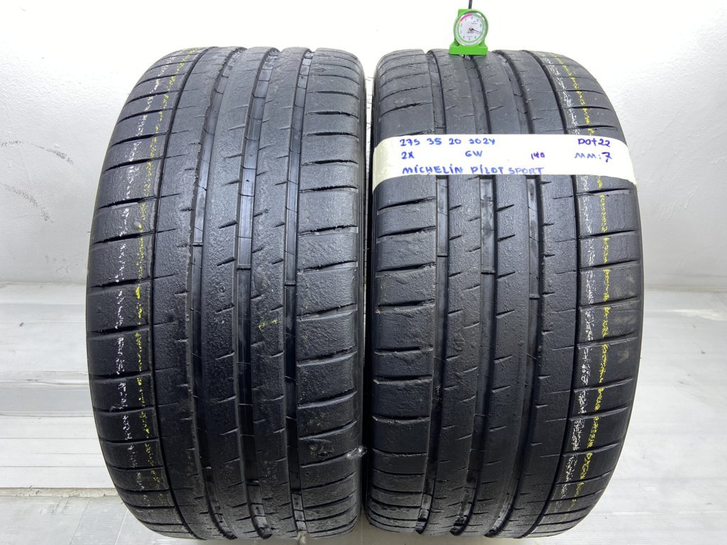 MICHELIN P. S. 275/35 R20 102Y ESTIVA