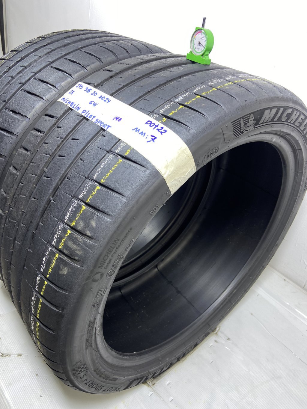 MICHELIN P. S. 275/35 R20 102Y ESTIVA