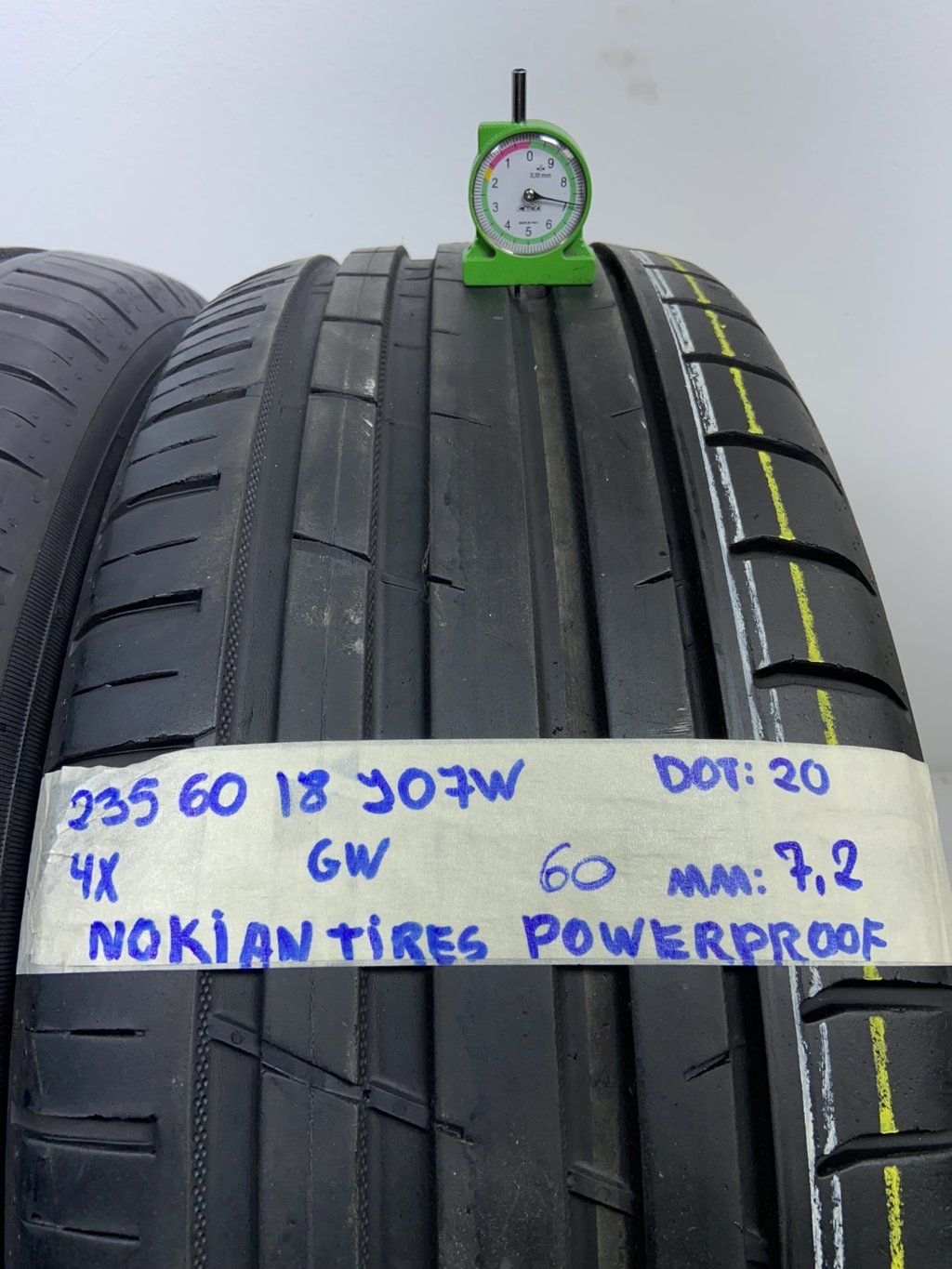 NOKIAN T. P. 235/60 R18 107W ESTIVA
