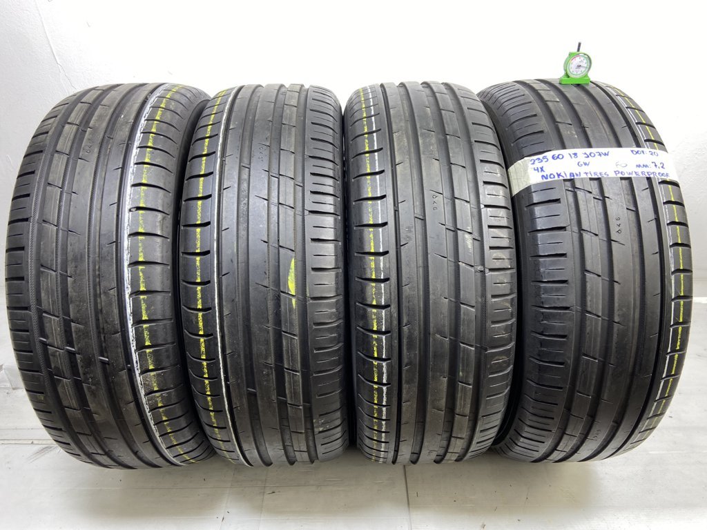 NOKIAN T. P. 235/60 R18 107W ESTIVA