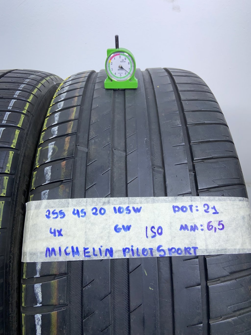 MICHELIN P.SPORT 255/45 R20 105W QUALUNQUE