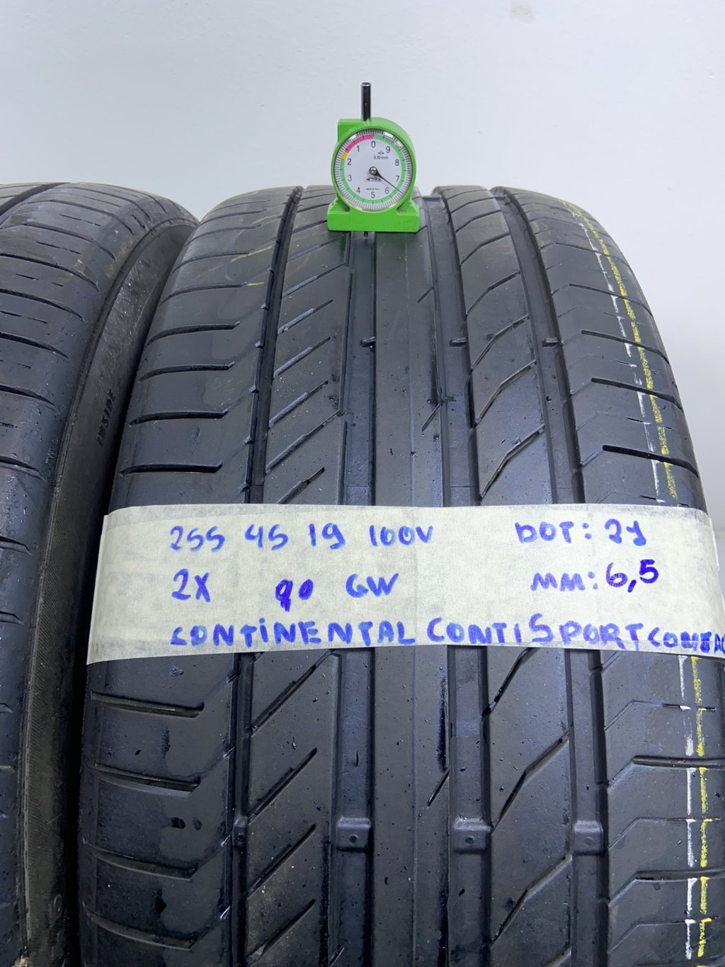 CONTINENTAL ctc 255/45 R19 100V ESTIVA