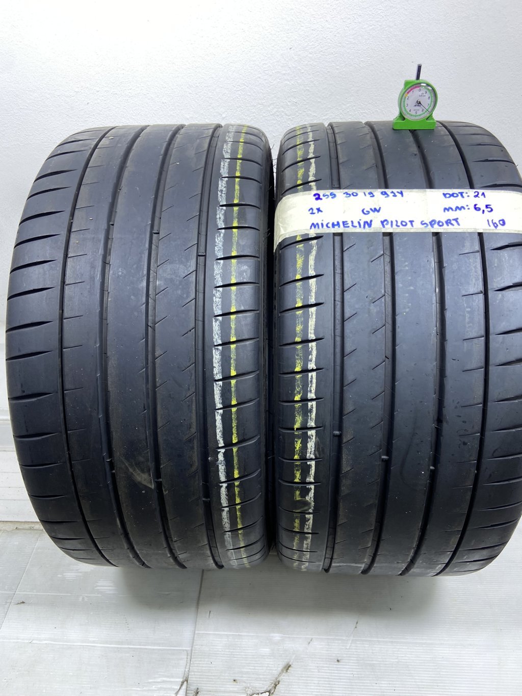 MICHELIN PILOT 255/30 R19 91Y ESTIVA