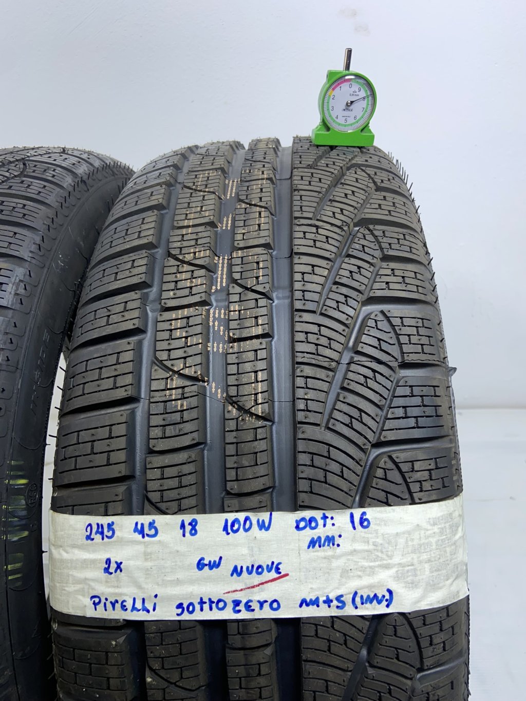 PIRELLI SOTTOZERO 245/45 R18 100W INVERNALE