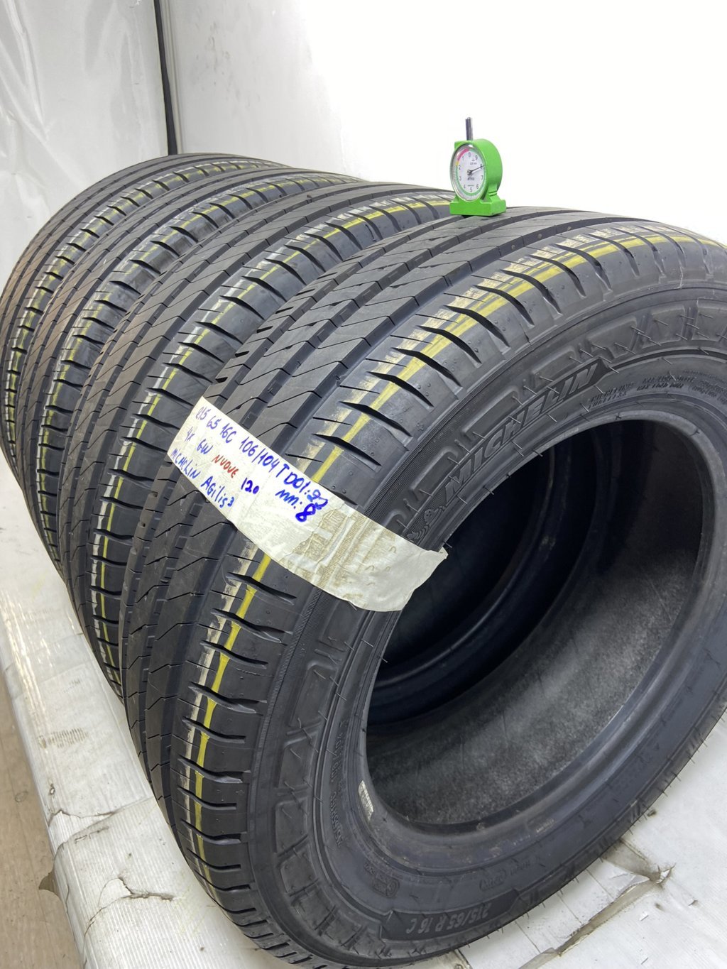 MICHELIN AGILIS3 215/65 R16 106T ESTIVA
