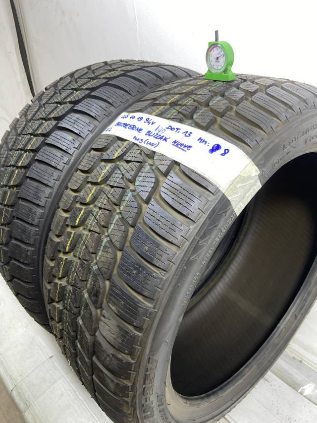 BRIDGESTONE BLIZZAK 245/40 R19 94V INVERNALE