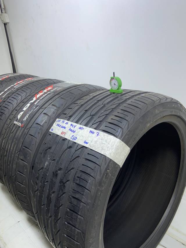 YOKOHAMA . 265/35 R19 94Y ESTIVA