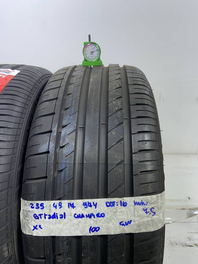GTRADIAL CHAMPIRO 235/45 R17 97Y ESTIVA