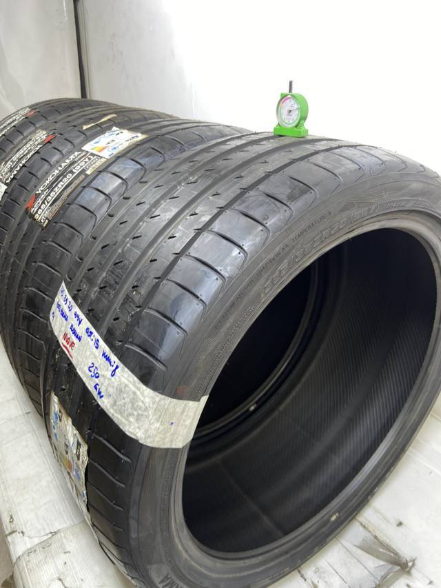 YOKOHAMA . 265/35 R20 99Y ESTIVA