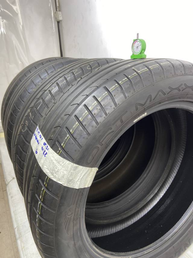 DUNLOP sp 235/55 R19 101V ESTIVA