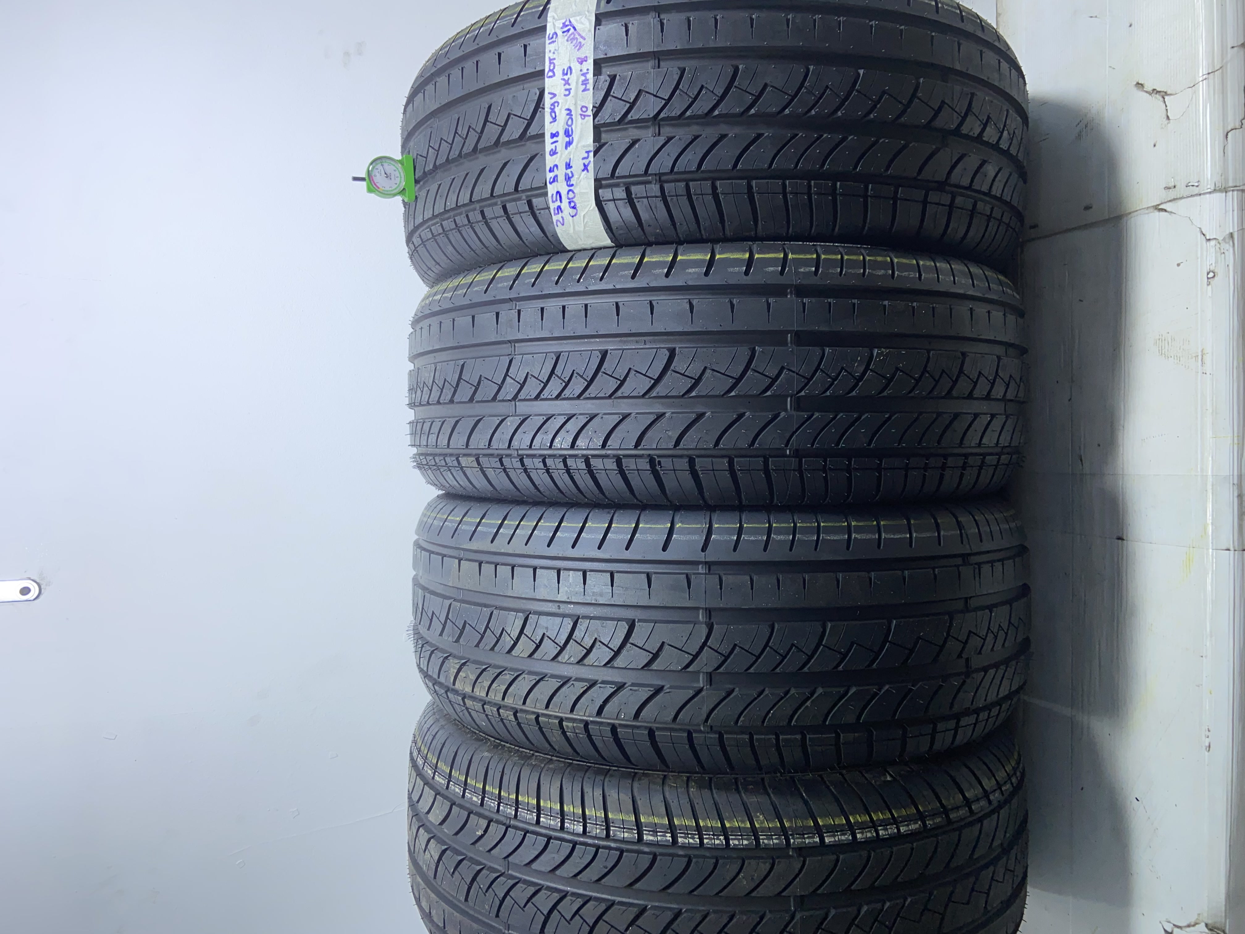 COOPER . 255/55 R18 109V ESTIVA