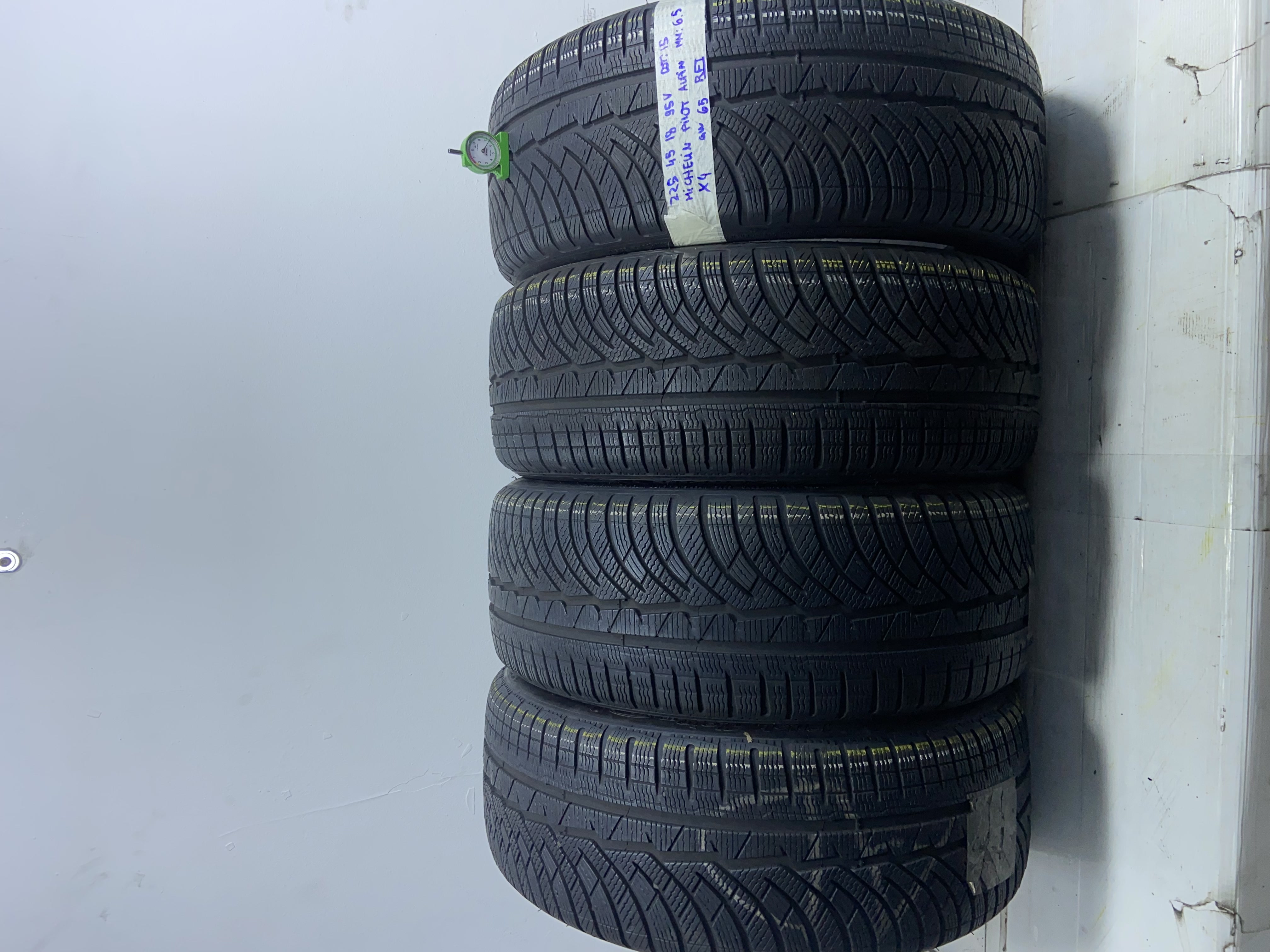 MICHELIN PILOT 225/45 R18 95V ESTIVA