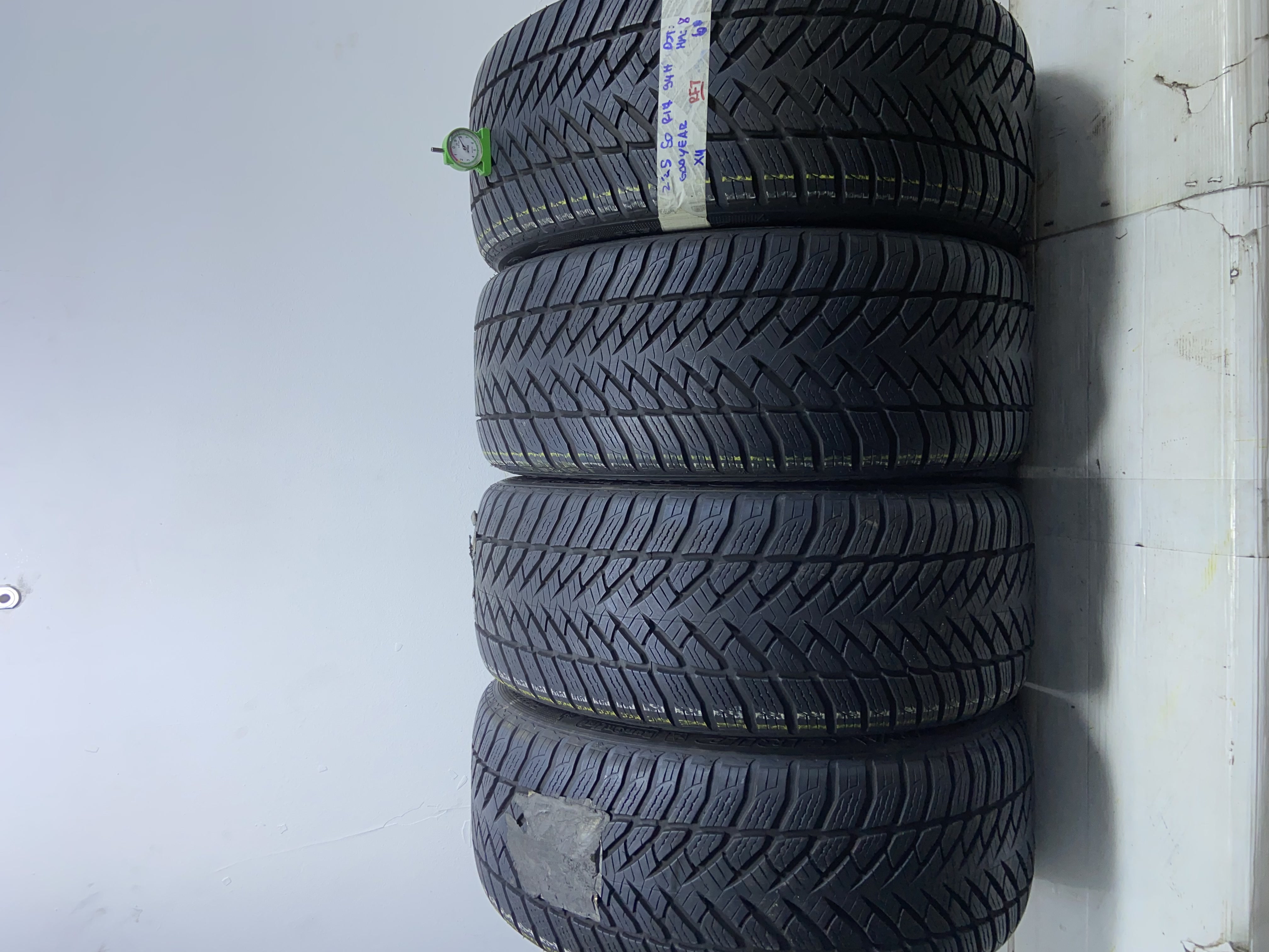 GOODYEAR GRIP 225/50 R17 94H INVERNALE