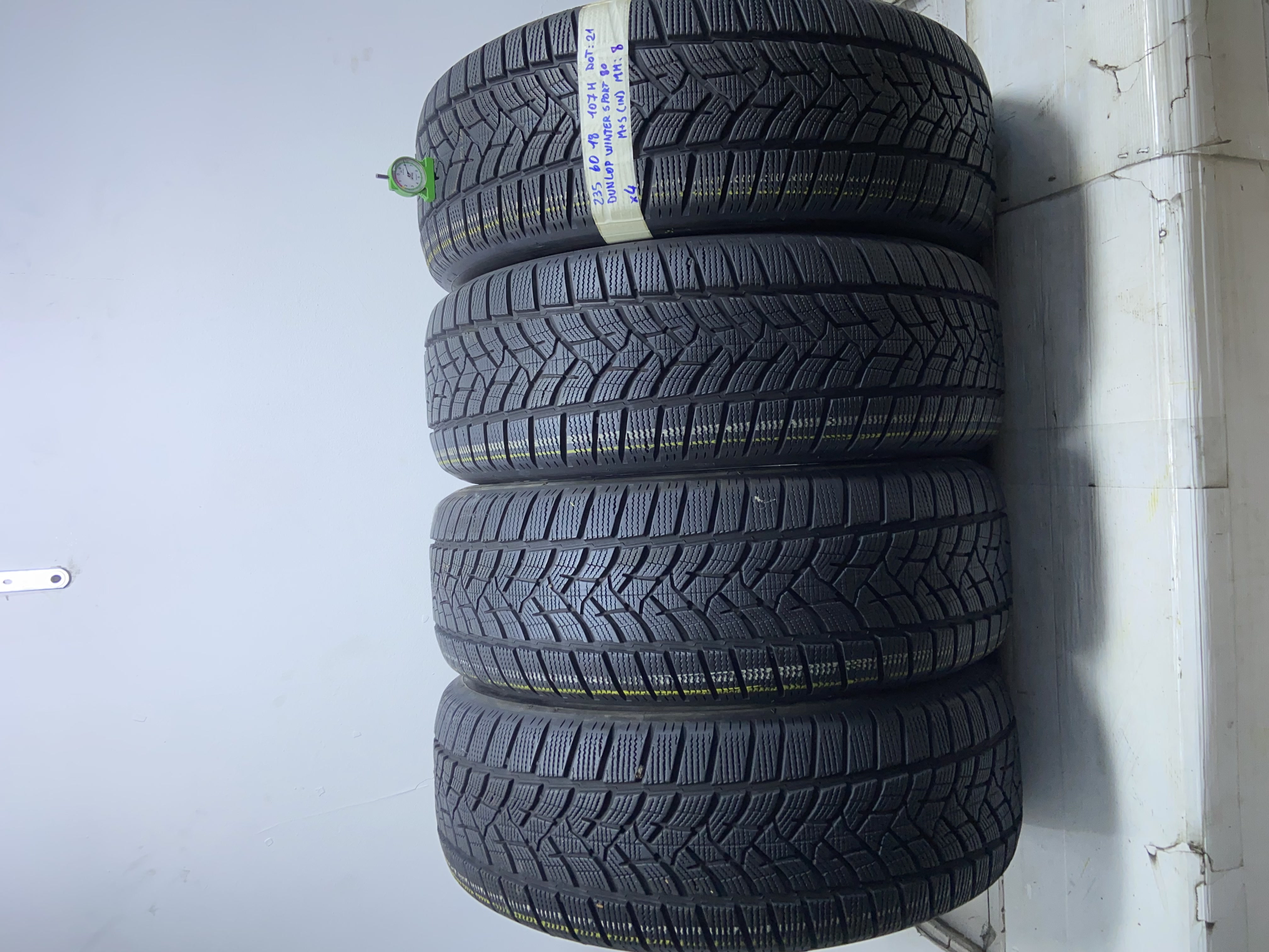 DUNLOP WINTER 235/60 R18 107H INVERNALE
