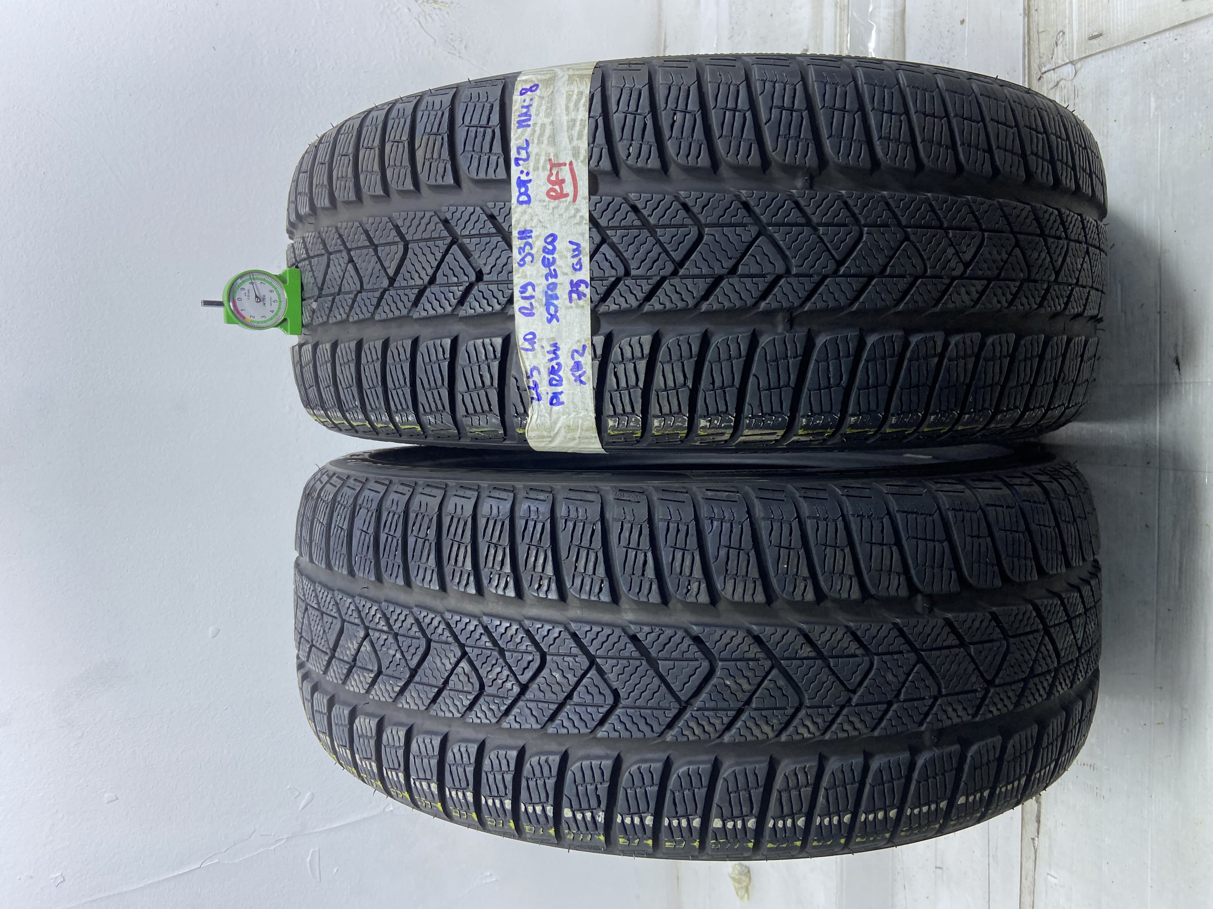 PIRELLI SOTTOZERO 225/40 R19 93H INVERNALE