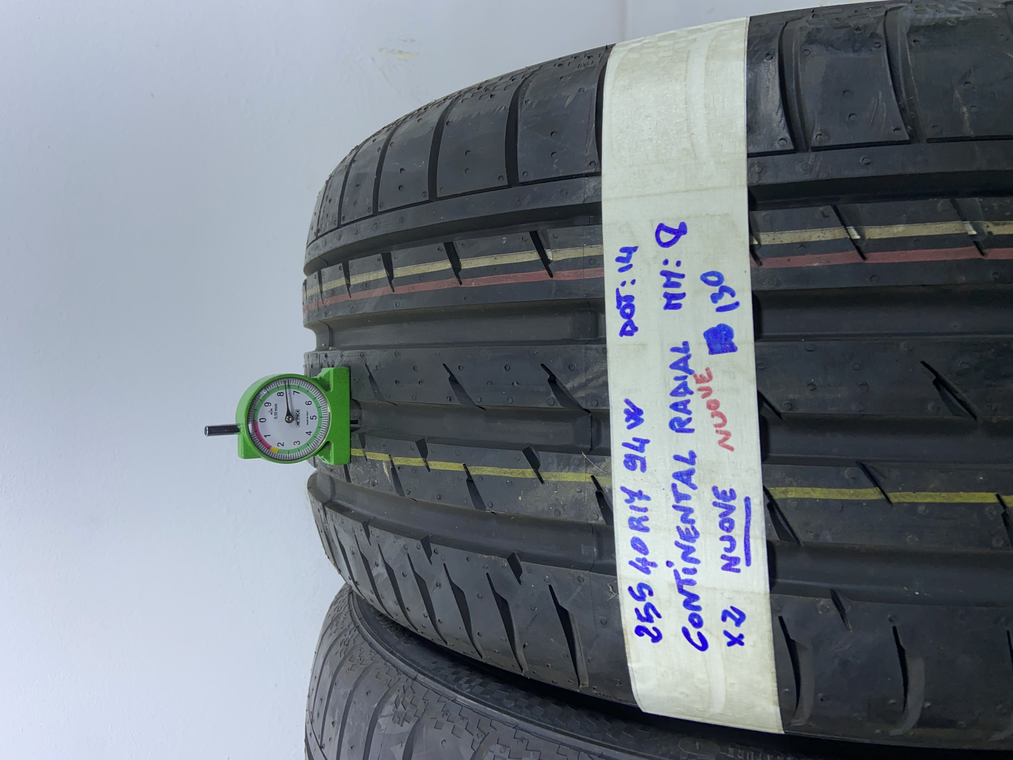 CONTINENTAL RADIAL 255/40 R17 94W ESTIVA