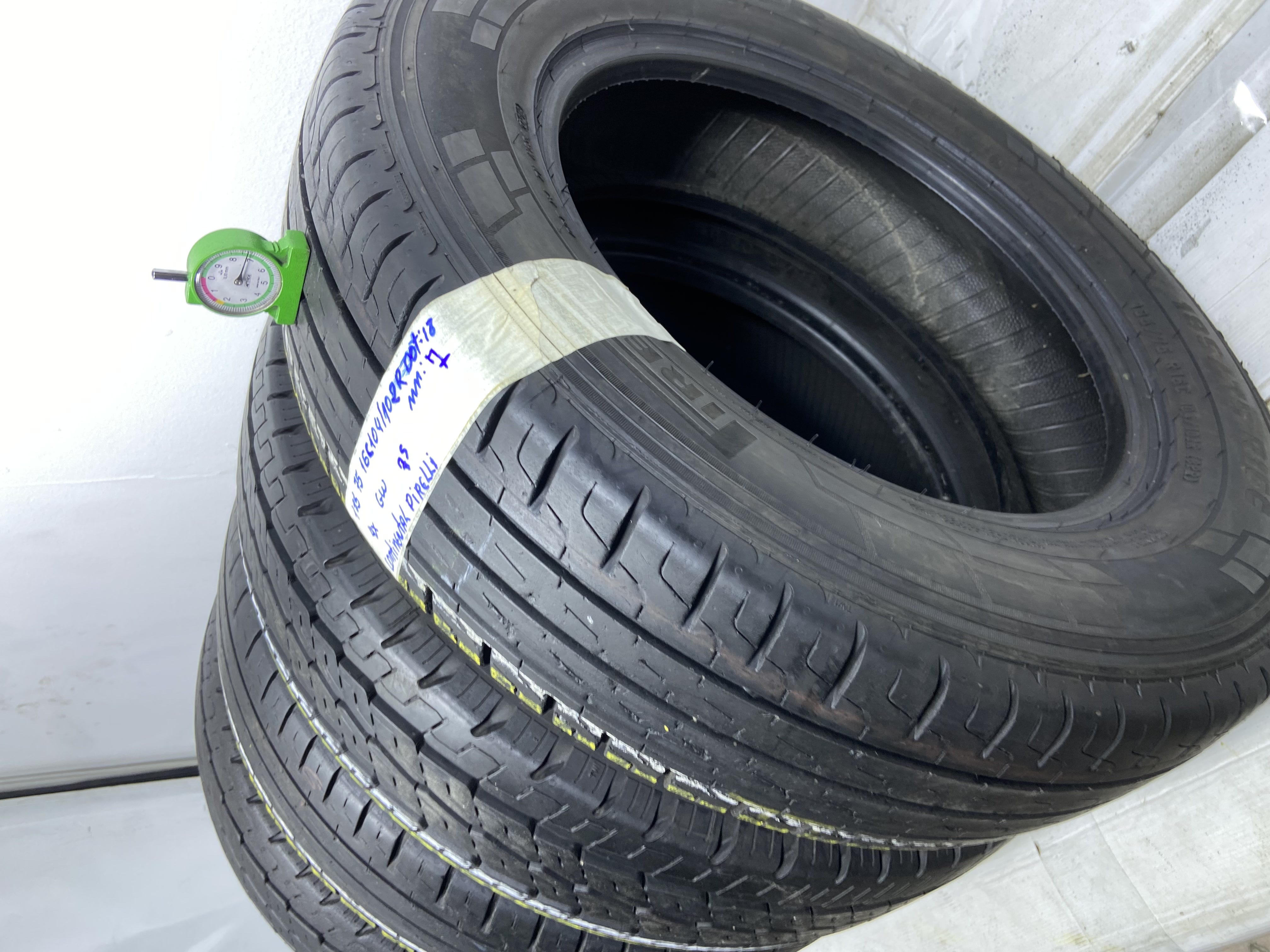 CONTINENTAL PIRELLI 185/75 R16 104R ESTIVA