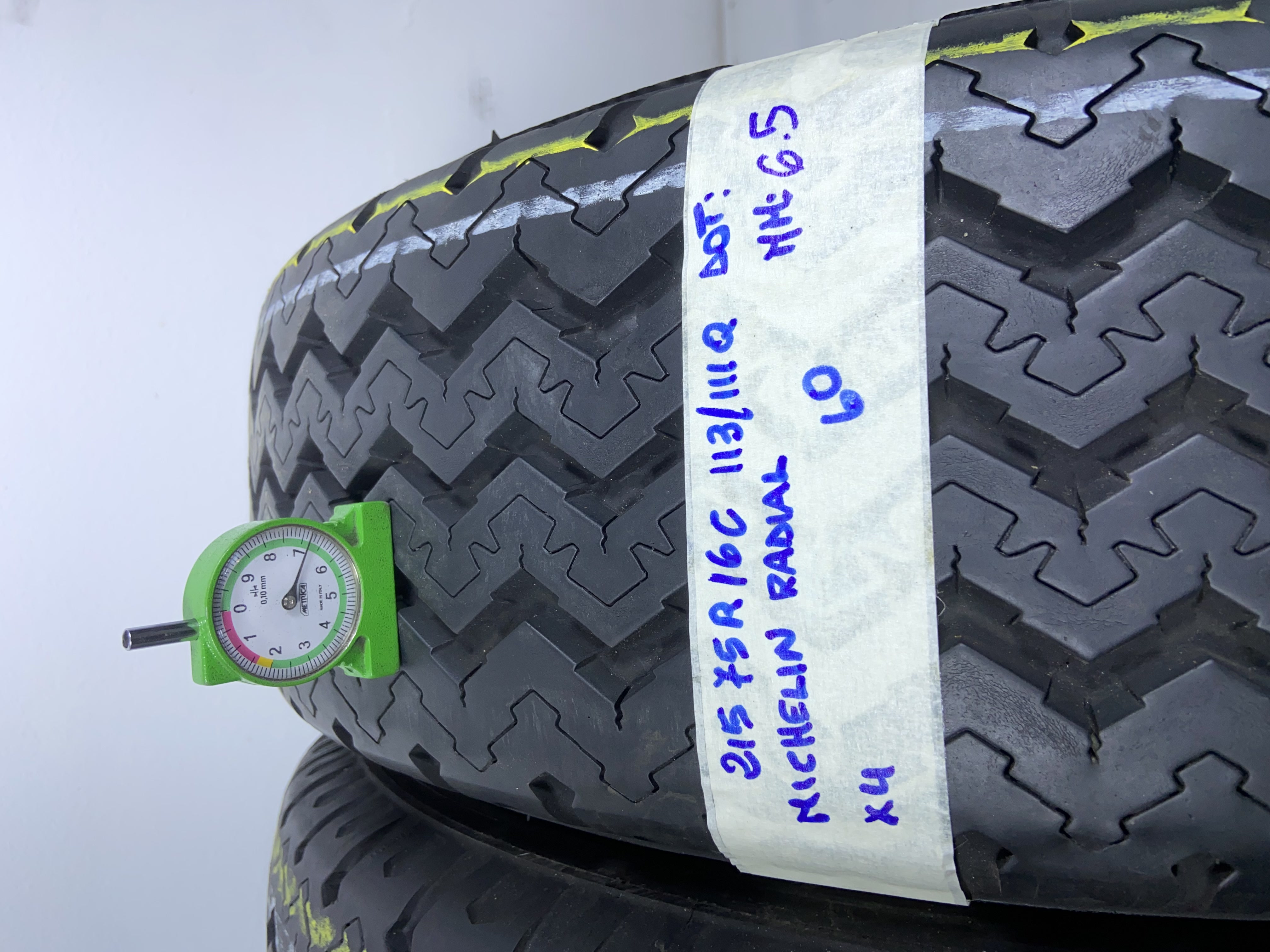 MICHELIN RADIAL 215/75 R16 113Q ESTIVA