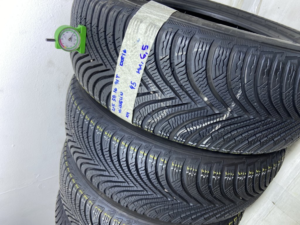 MICHELIN . 205/55 R16 91T INVERNALE
