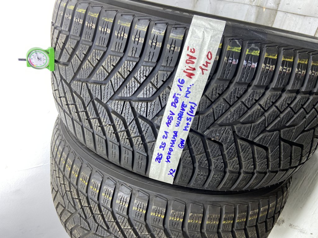 YOKOHAMA drive 285/35 R21 105V INVERNALE