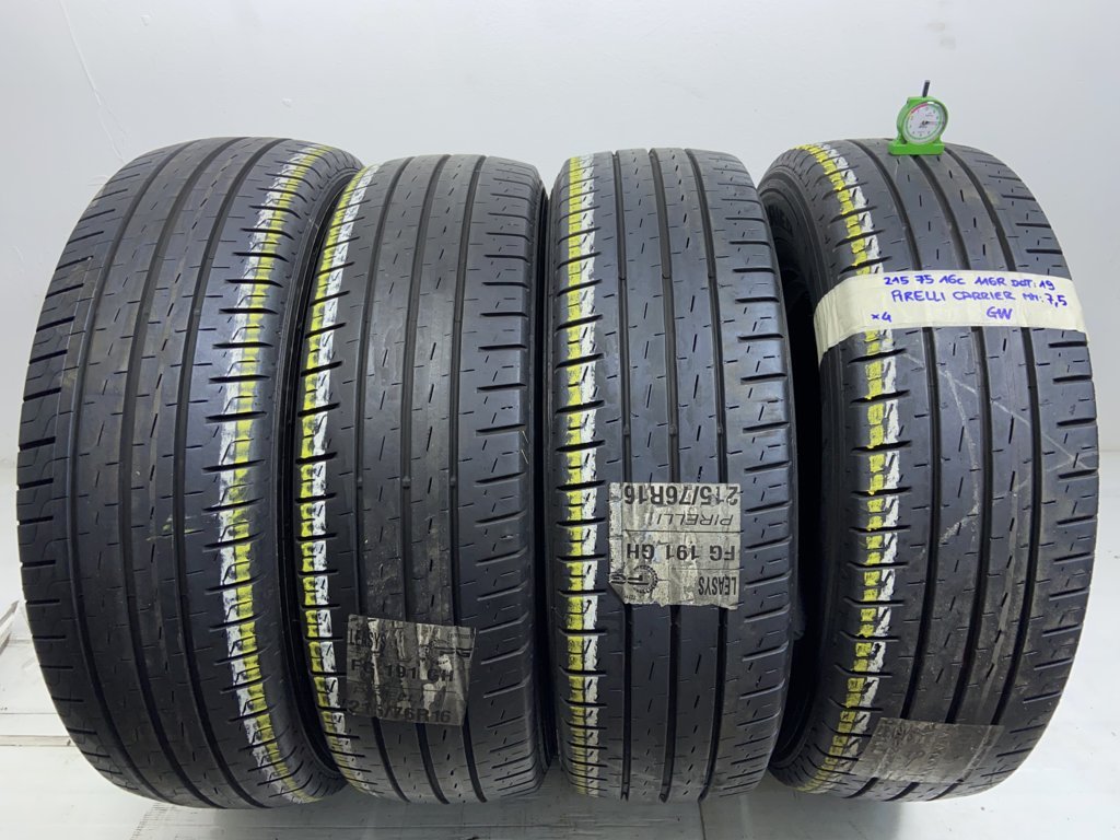 PIRELLI CARRIER 215/75 R16 116R ESTIVA